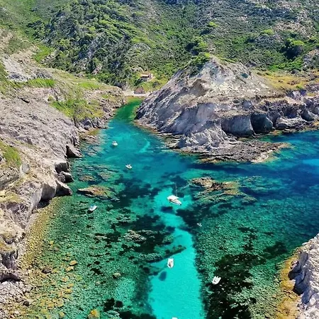 La Perla *