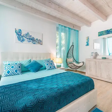La Perla Apartment *
